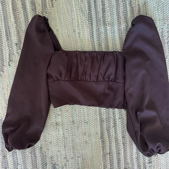 US4 Ariah Long Sleeve Top Black Princess Polly - Picture 4 of 8